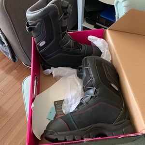 Avid Technical Boot (snow mobile boots) Size 9
